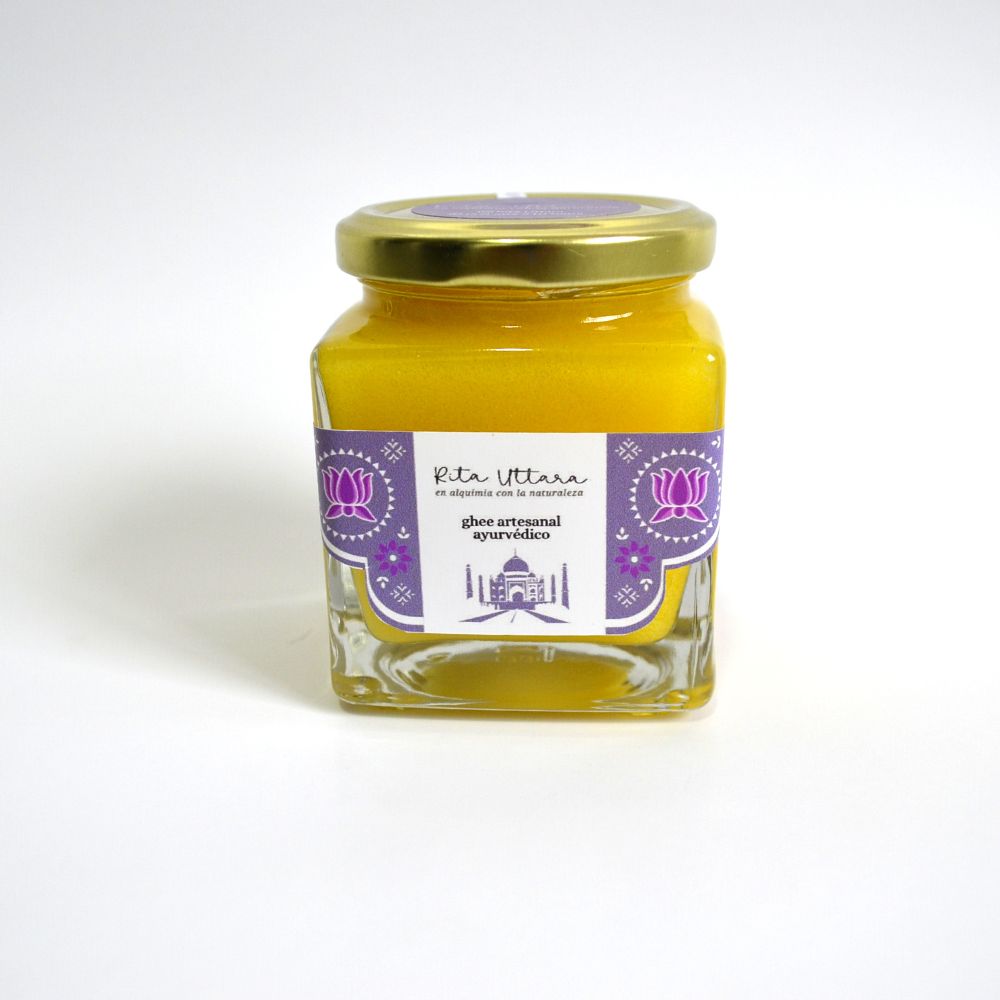 Ghee  artesanal ayurvédico. Mantequilla clarificada. Elixir de oro de la sanación en ayurveda. Apto para intolerantes a la lactosa y caseína.  Sin ácidos grasos trans. Uso: Interno y externo